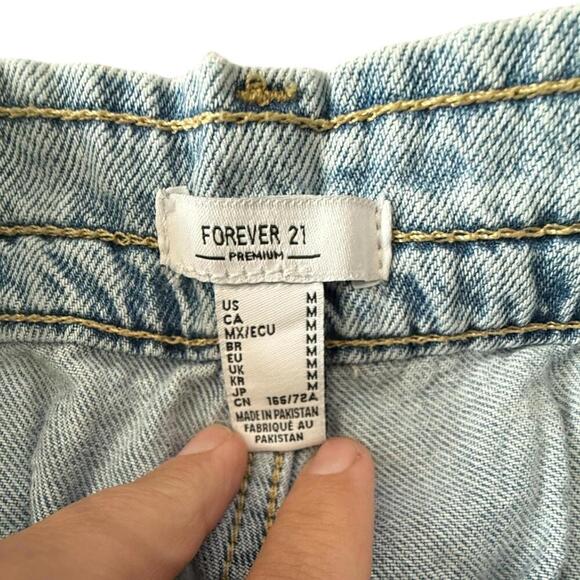 Forever 21 Premium Utility Jeans - Size M - Picture 4 of 6